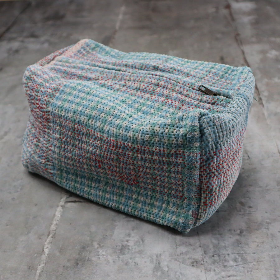 Toilettaske i Indisk Unika Kantha syning