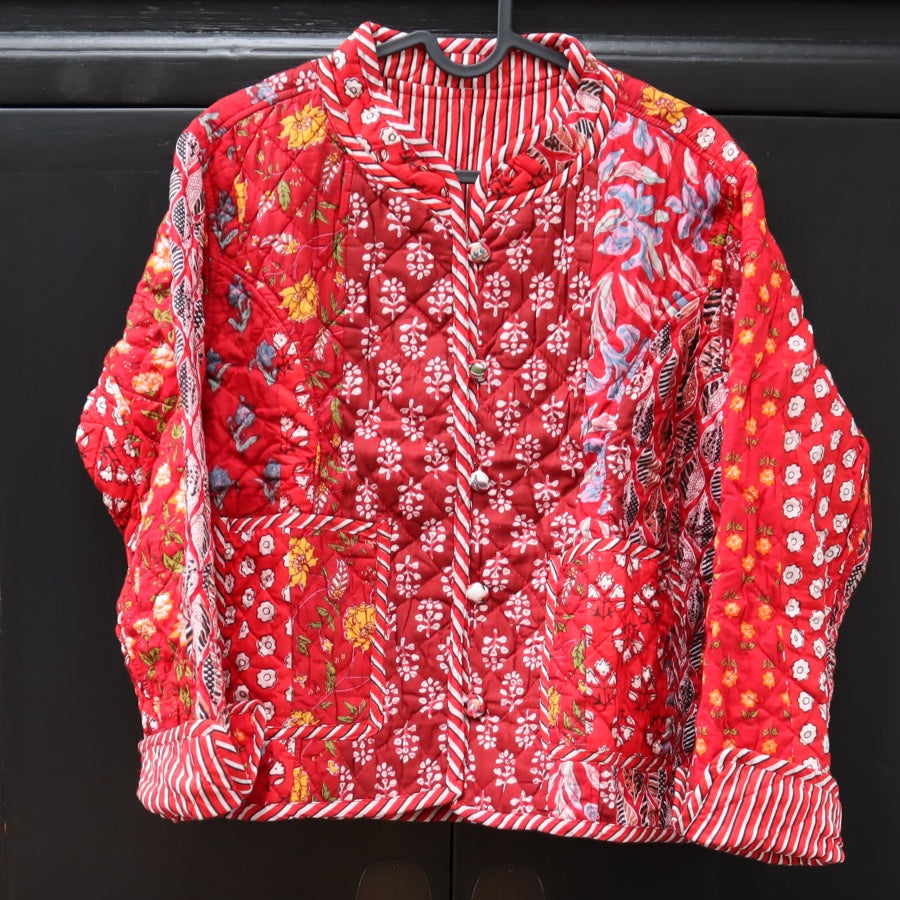 Lulu Jacket vatteret patchwork jakke i bomuld fra Wauw