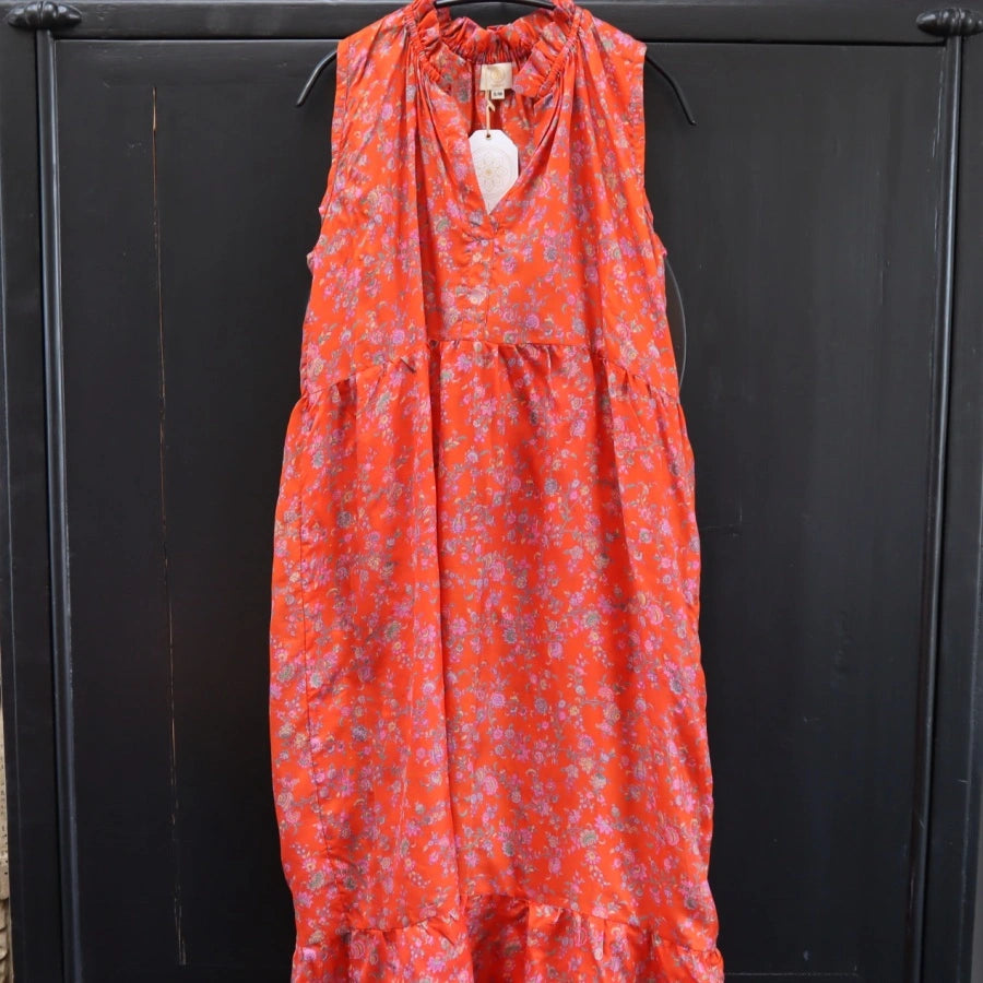 Tulle Dress fra Wauw Ærmeløs sommerkjole i silke