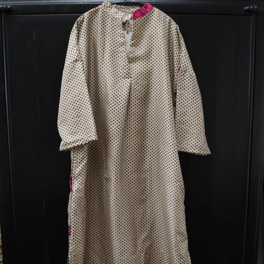 Hilde Kaftan Kjole i Silke fra Wauw