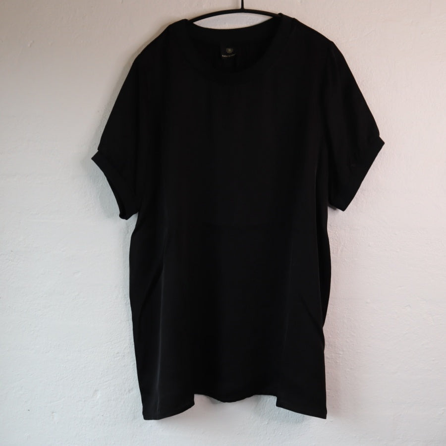 Silke & Viskose T-shirt fra WAUW