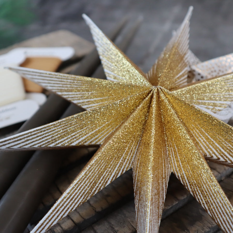 Papirsstjerne Paper Star Dazzle Gold fra Bungalow