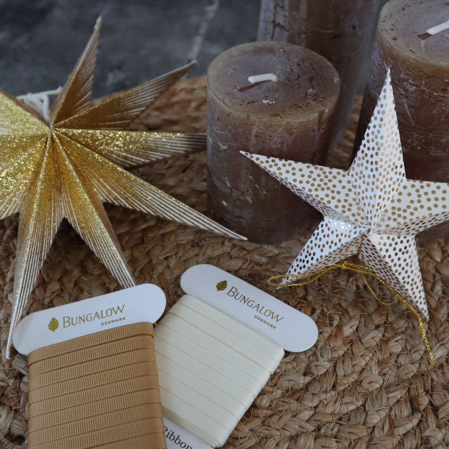 Prikkede Papir Stjerner 3-PAK fra Bungalow