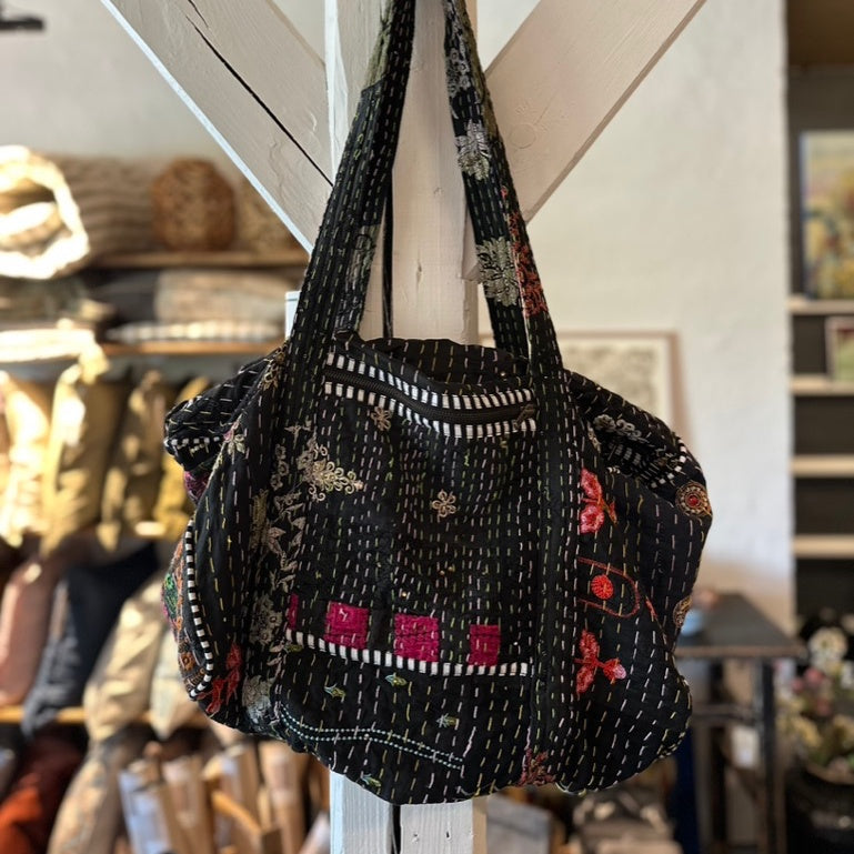 Weekend Bag i Unik Kantha Syning fra Wauw