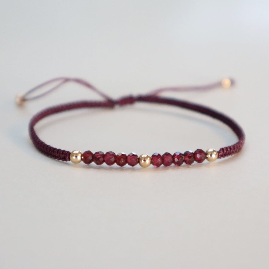 Håndknyttet armbånd bourgogne
