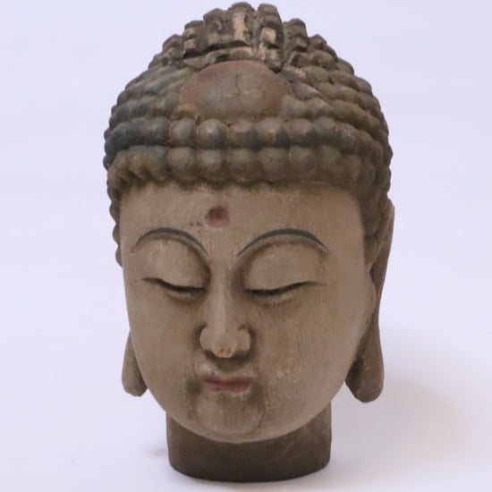 Buddha hoved i træ