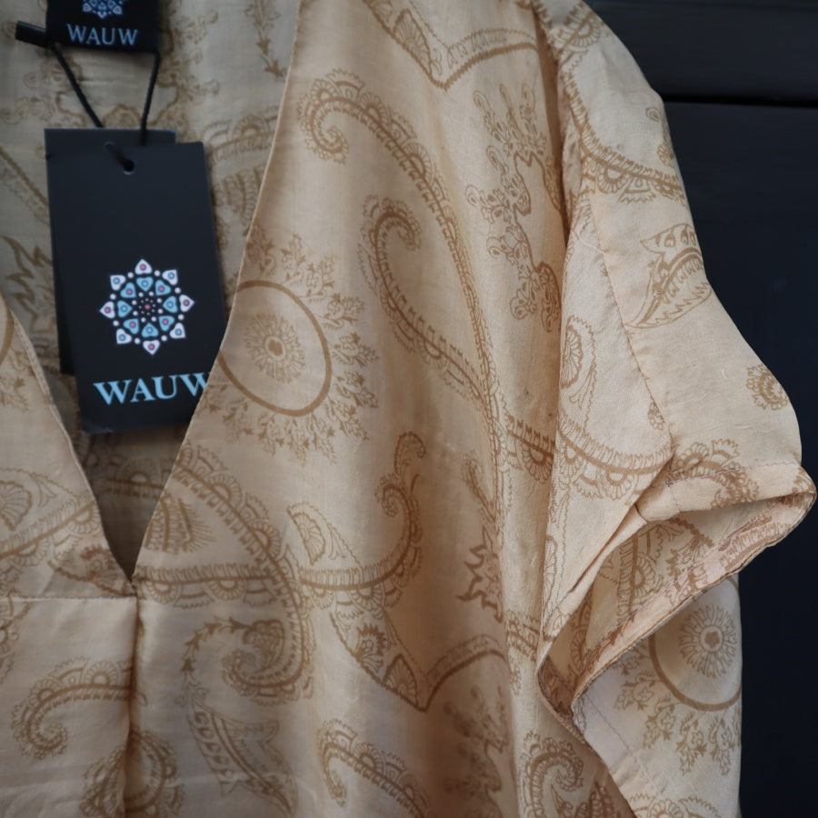 Kortærmet Silke Kaftan fra WAUW