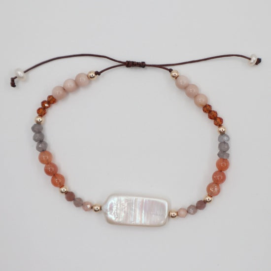 moonstone og firkantet ferskvandsperle