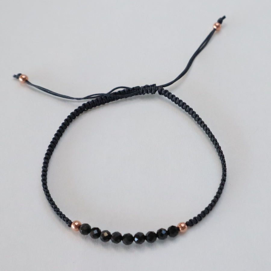 håndknyttet koksgrå med sort