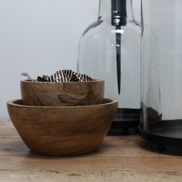 to små mangoskåle oven i hinanden