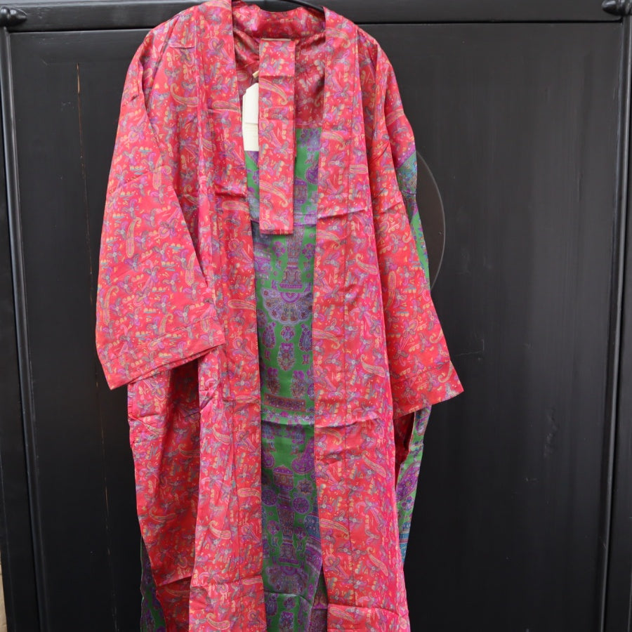 Kort Vintage Silke Kimono fra WAUW