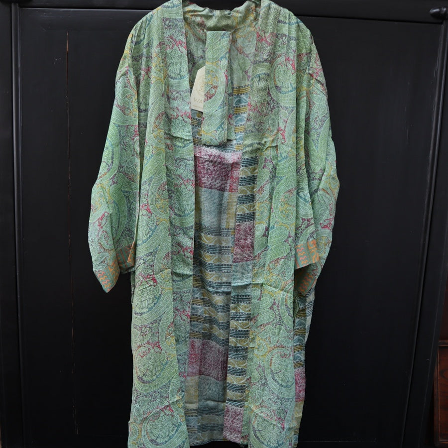 Kort Vintage Silke Kimono fra WAUW