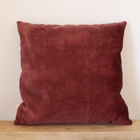 Winered pude 50x50
